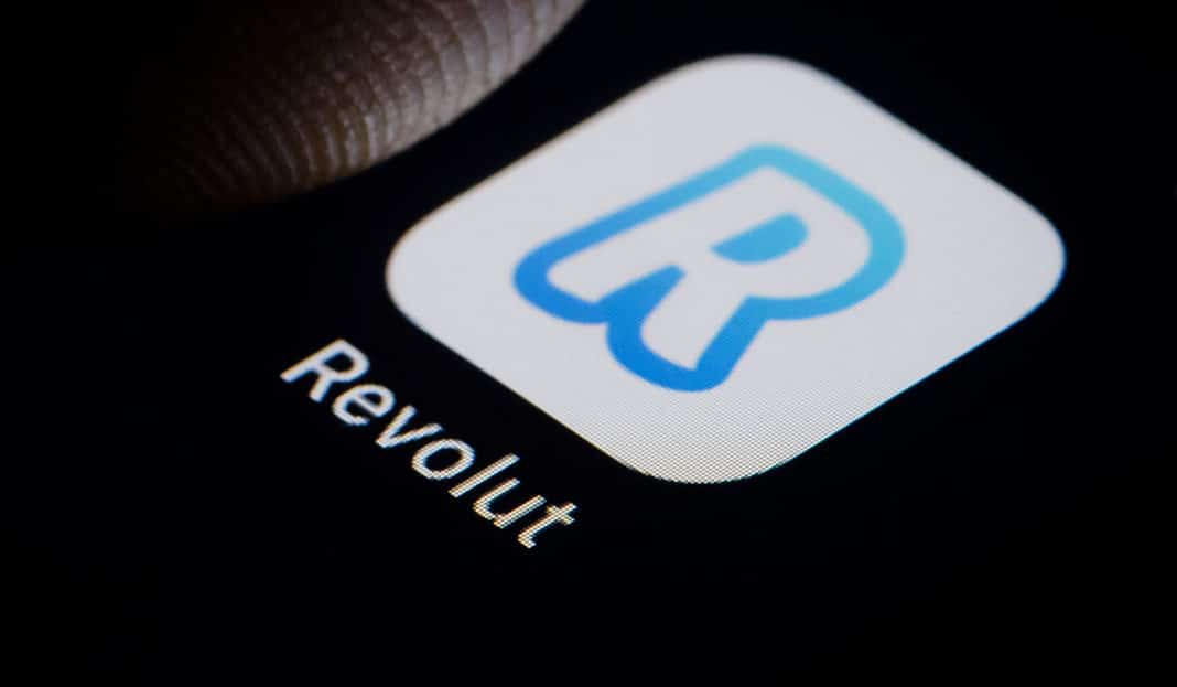 Revolut împarte datele tale personale cu birourile de credit. Cum să oprești asta?